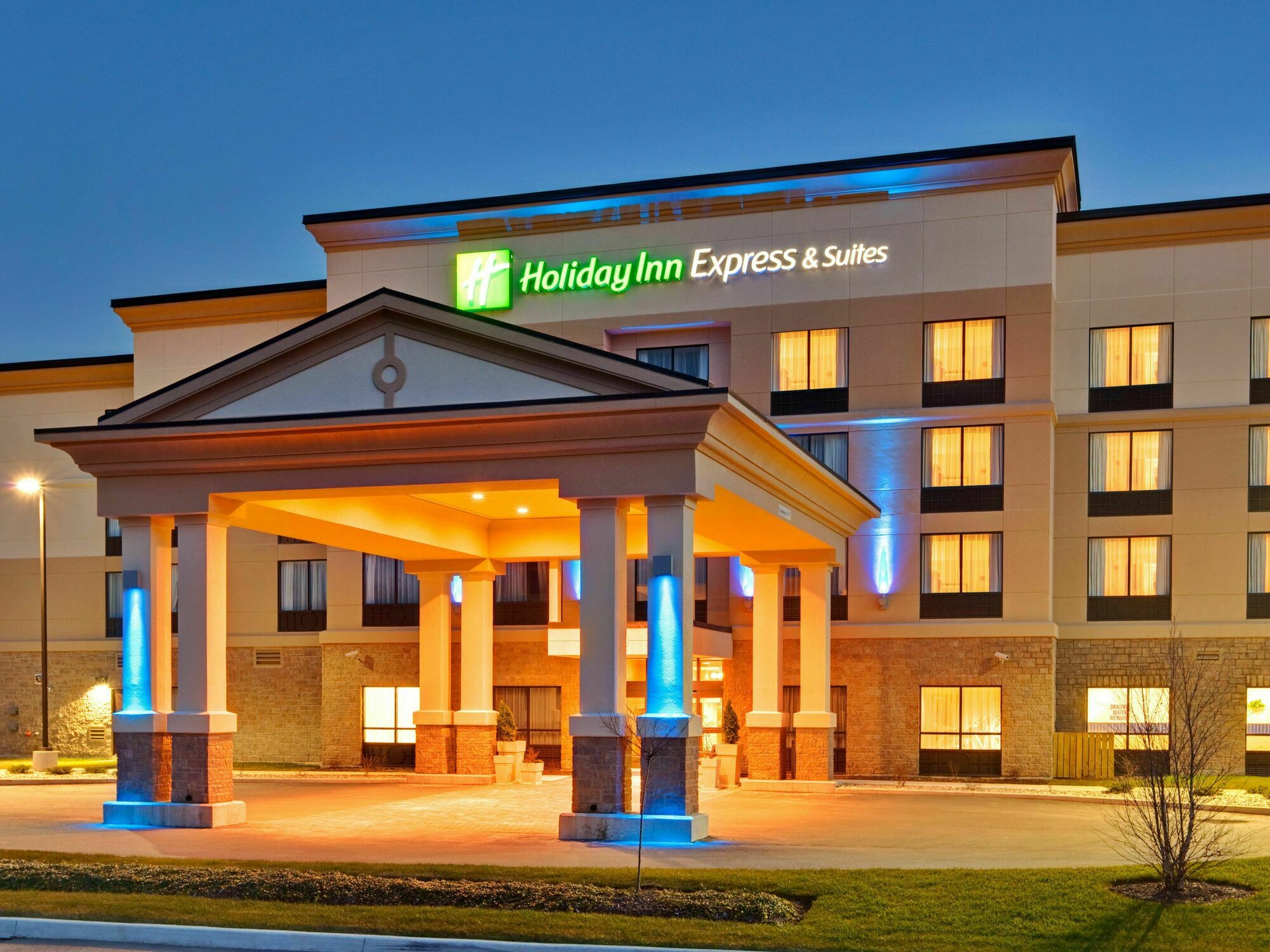 Holiday Inn Express Hotel & Suites Brockville By Ihg Exterior photo